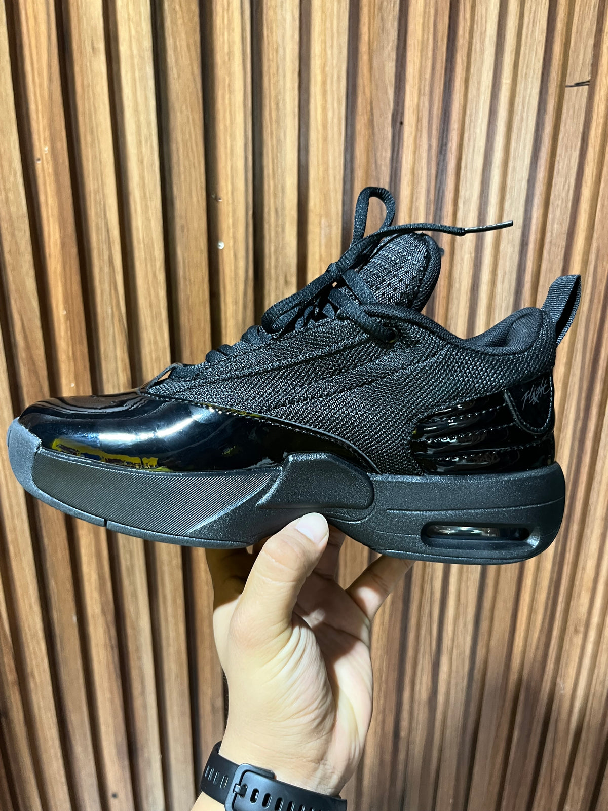 Tenis Jordan Max Aura 6