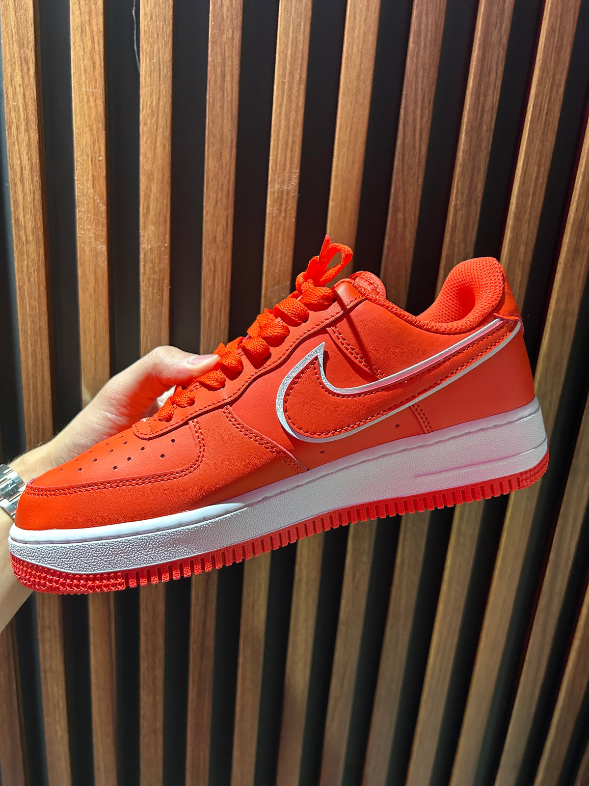 TENIS NIKE AIR FORCE 1 ‘07 PICANTE RED