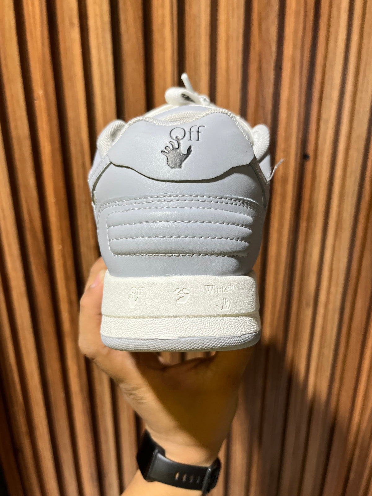 Tenis Off-White Out Of Office OOO Low-Top