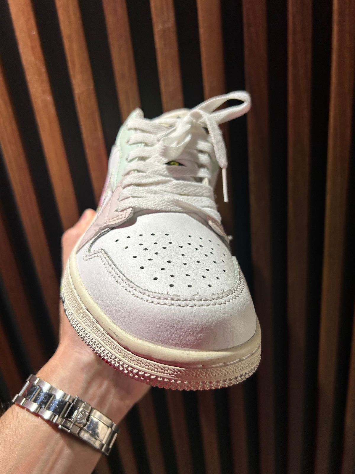 TENIS NIKE AIR JORDAN 1 LOW GLOW IN THE DARK