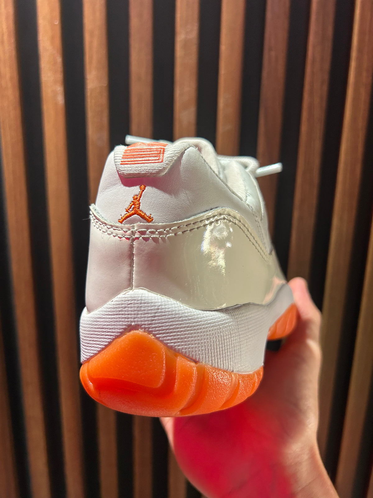 TENIS AIR JORDAN 11 RETRO LOW BRIGHT CITRUS