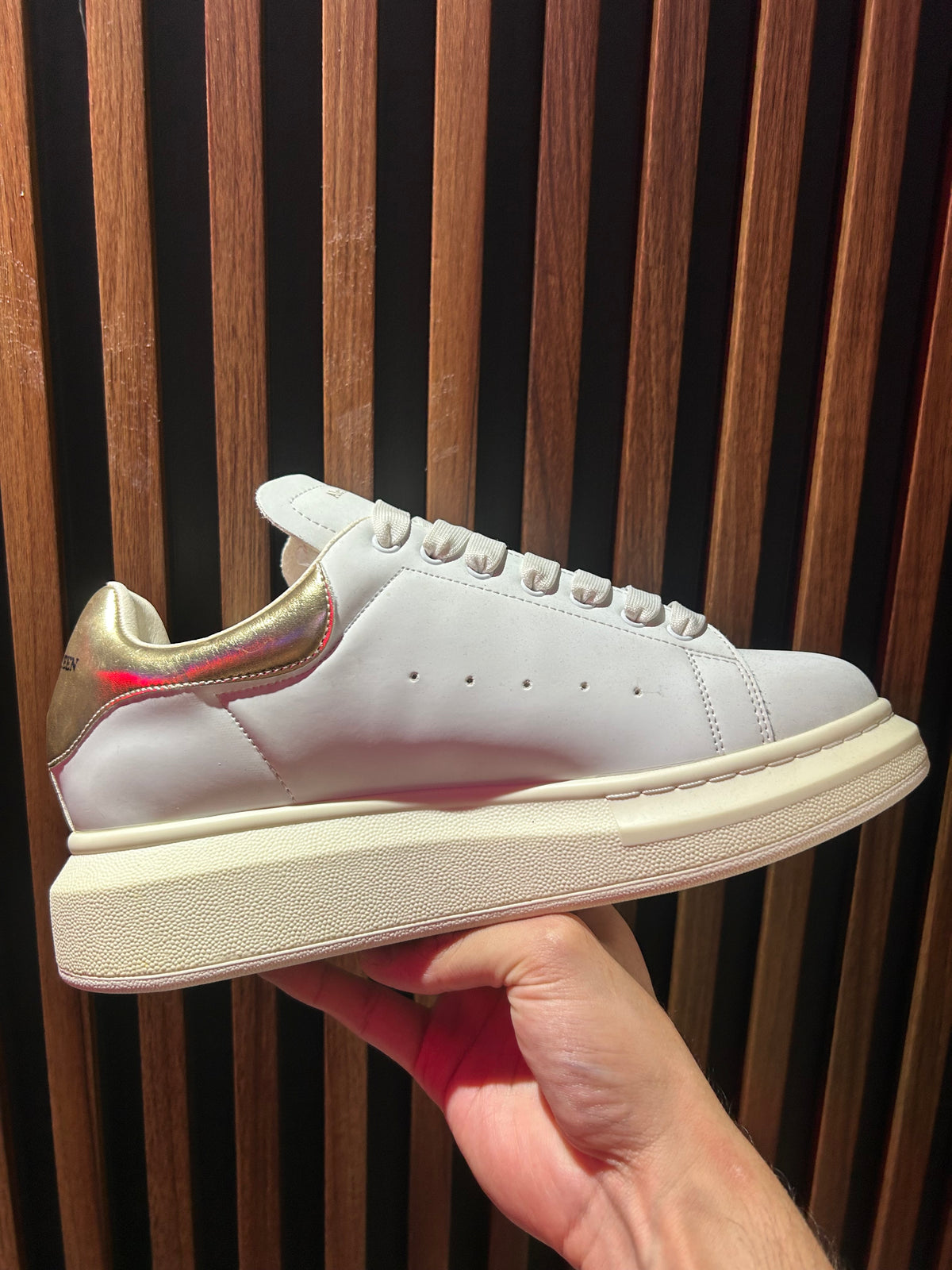 TENIS ALEXANDER MCQUEEN OVERSIZED
