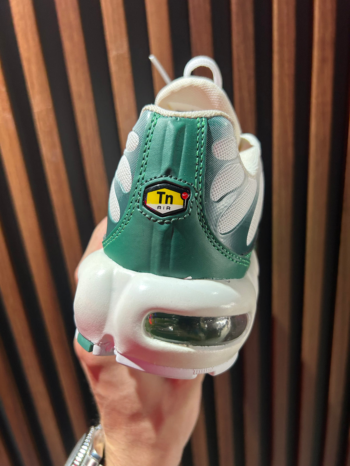 TENIS NIKE AIR MAX PLUS TN X LACOSTE