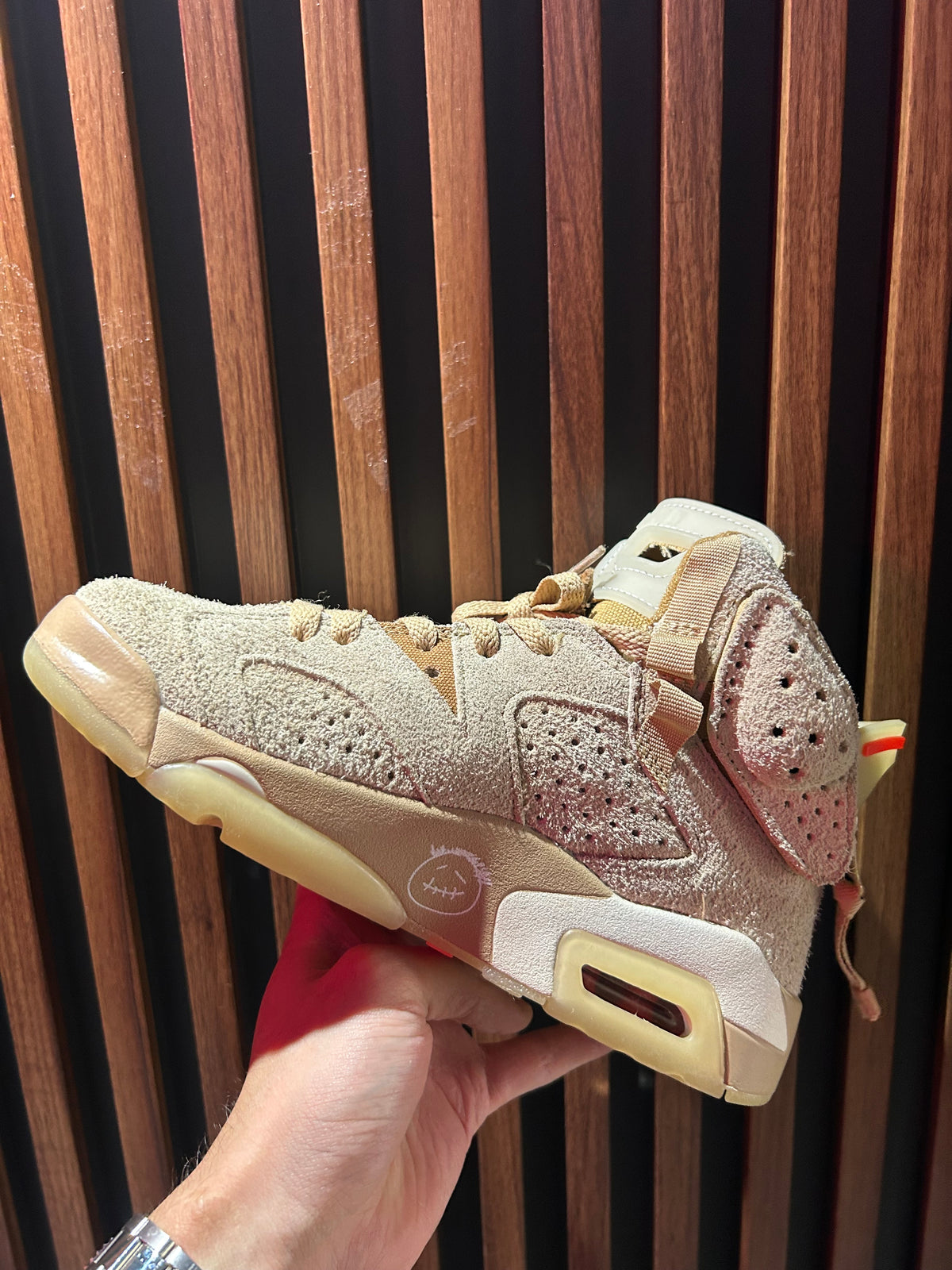 TENIS AIR JORDAN 6 RETRO SP X TRAVIS SCOTT BRITISH KHAKI