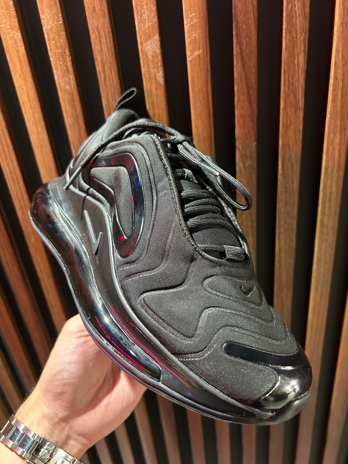 TENIS NIKE AIR MAX 720 TORTUGA
