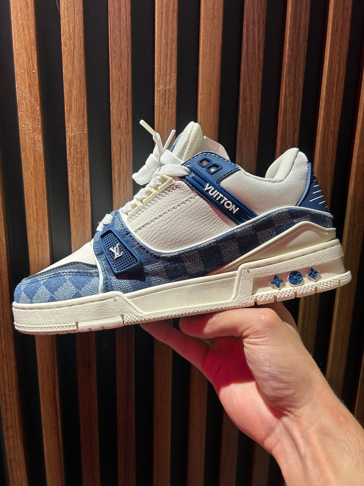 TENIS LOUIS VUITTON TRAINER
