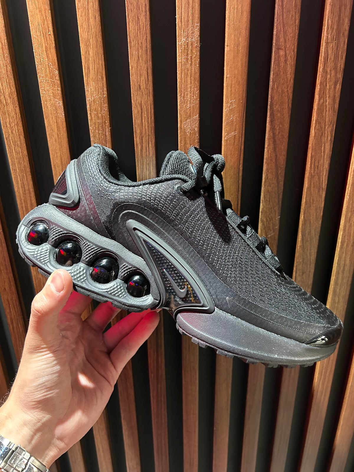 TENIS NIKE AIR MAX DN