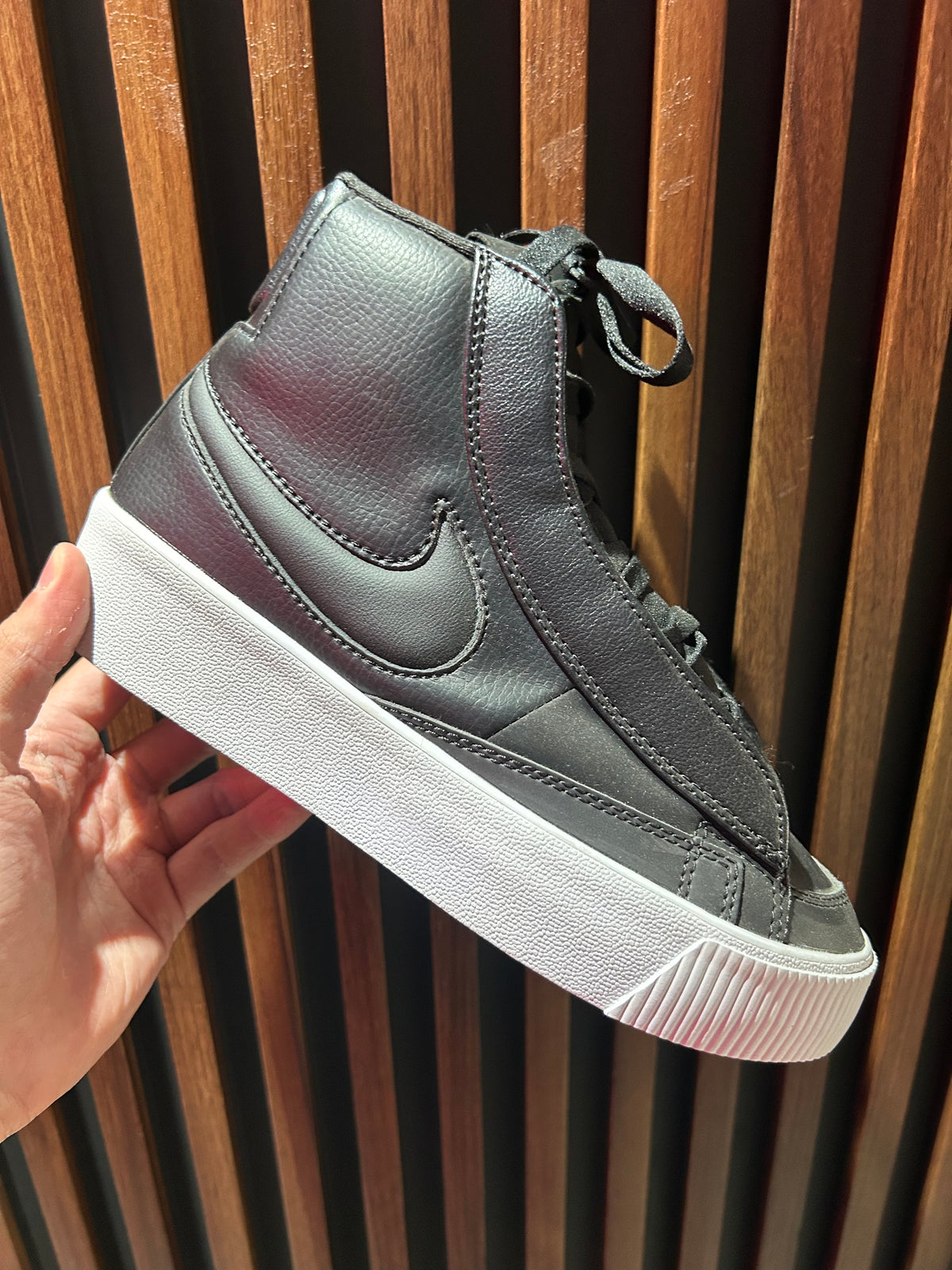 TENIS NIKE BLAZER MID VICTORY