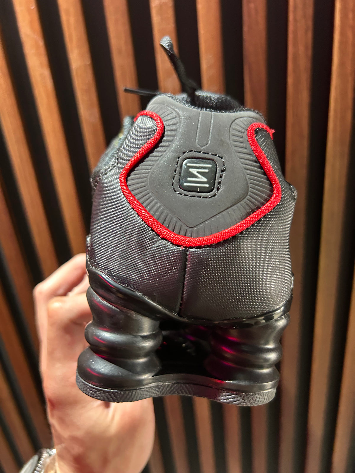 TENIS NIKE SHOX TL BLACK MAGMA ORANGE
