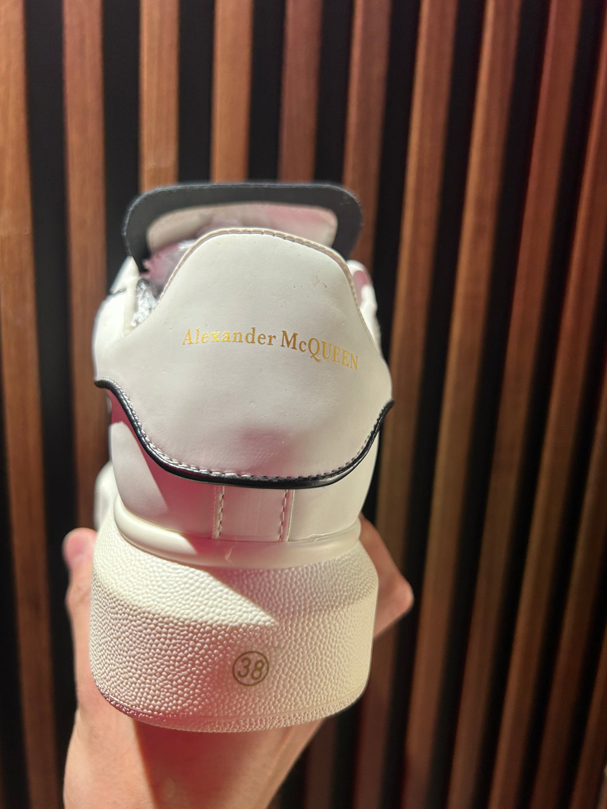 TENIS ALEXANDER MCQUEEN OVERSIZED