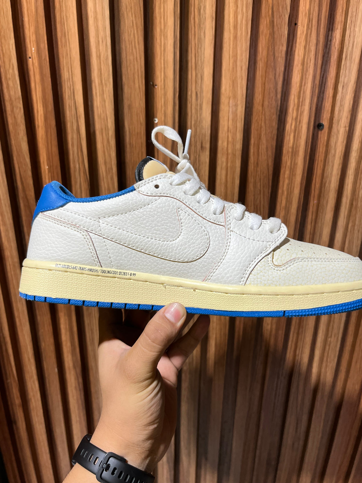Tenis Air Jordan 1 Retro Low OG SP Fragment x Travis Scott Sail / Military Blue