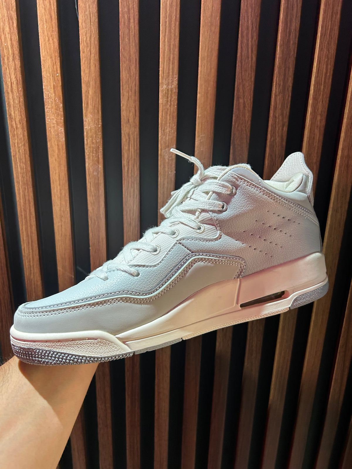 TENIS JORDAN COURTSIDE 23