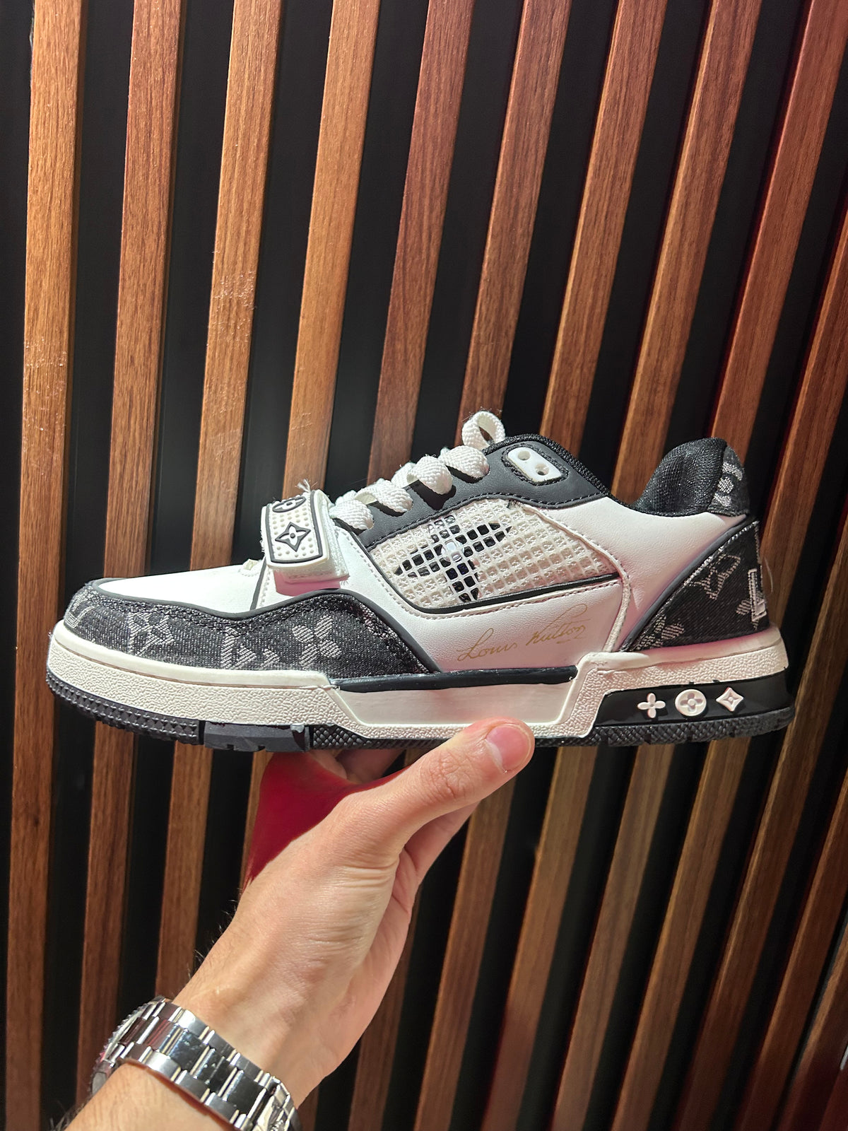 TENIS LOUIS VUITTON LV TRAINER MONOGRAM DENIM