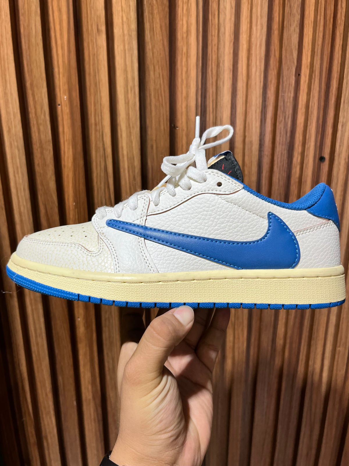 Tenis Air Jordan 1 Retro Low OG SP Fragment x Travis Scott Sail / Military Blue