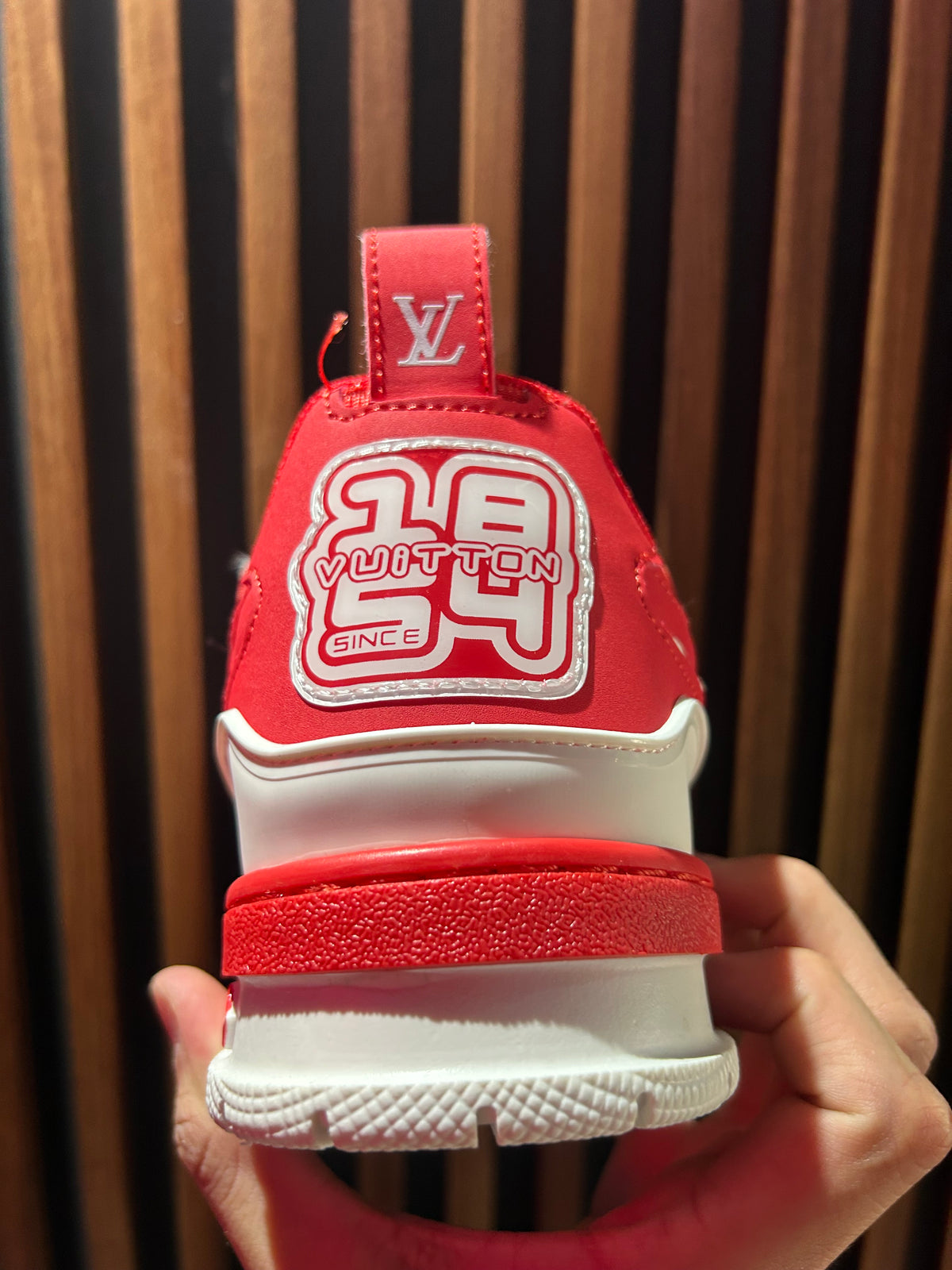 TENIS LOUIS VUITTON SKATE
