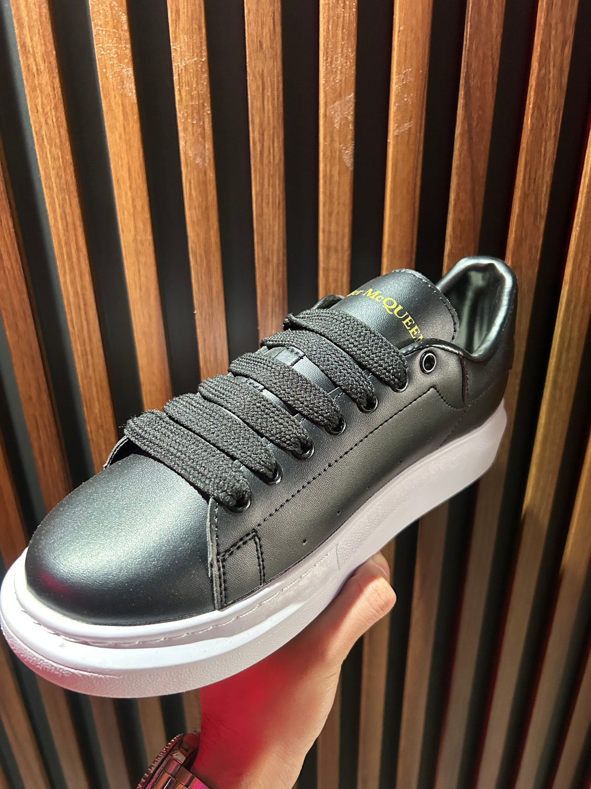 TENIS ALEXANDER MCQUEEN OVERSIZED
