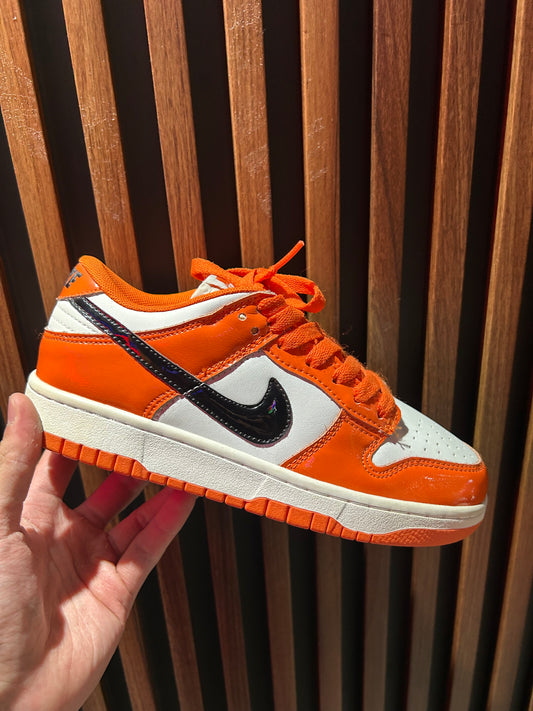 TENIS NIKE DUNK LOW PATENT HALLOWEEN