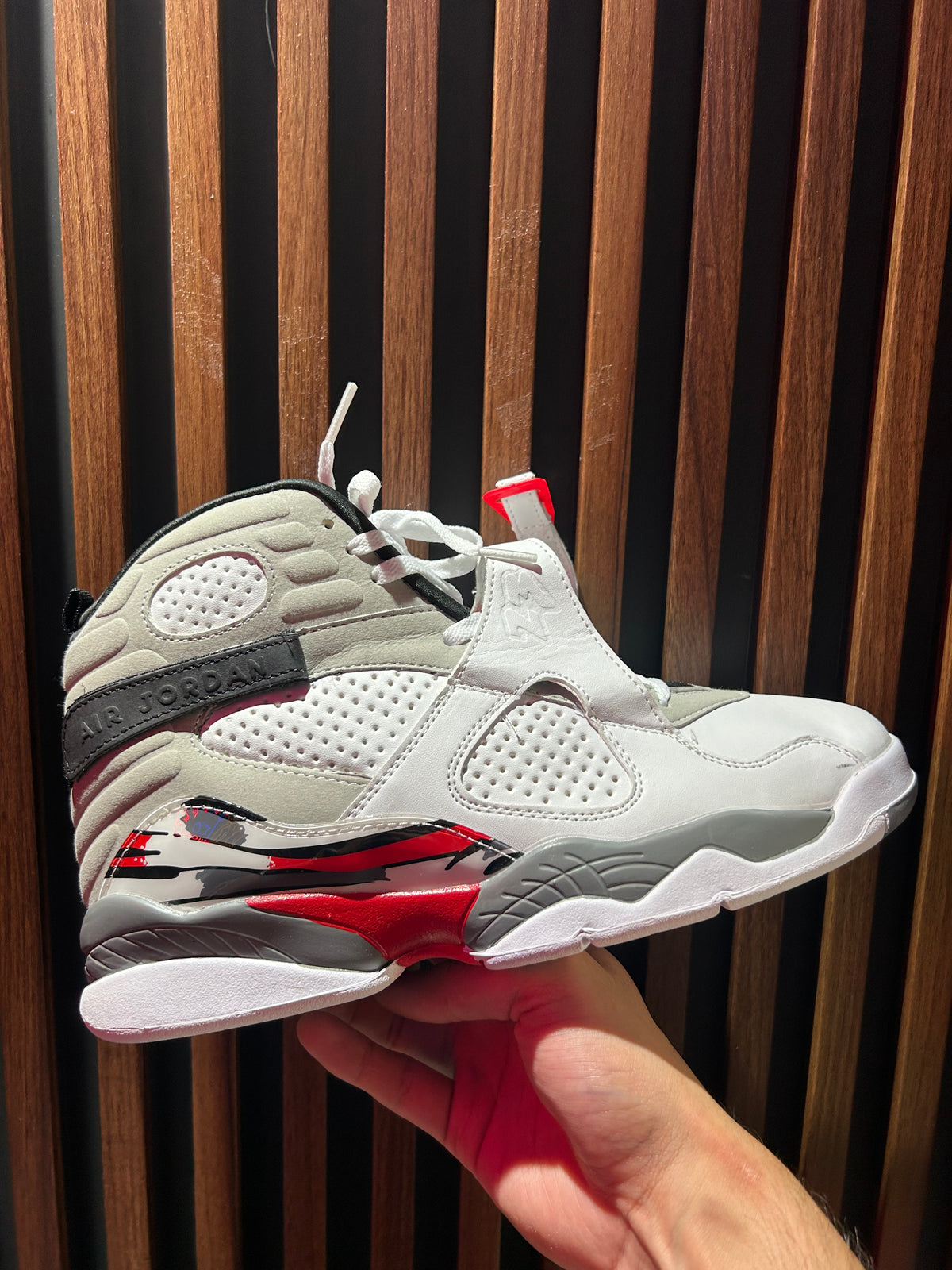 TENIS AIR JORDAN 8 RETRO BUGS BUNNY