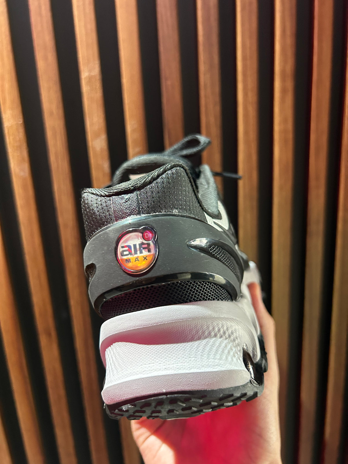 TENIS NIKE AIR MAX DN8 PSG