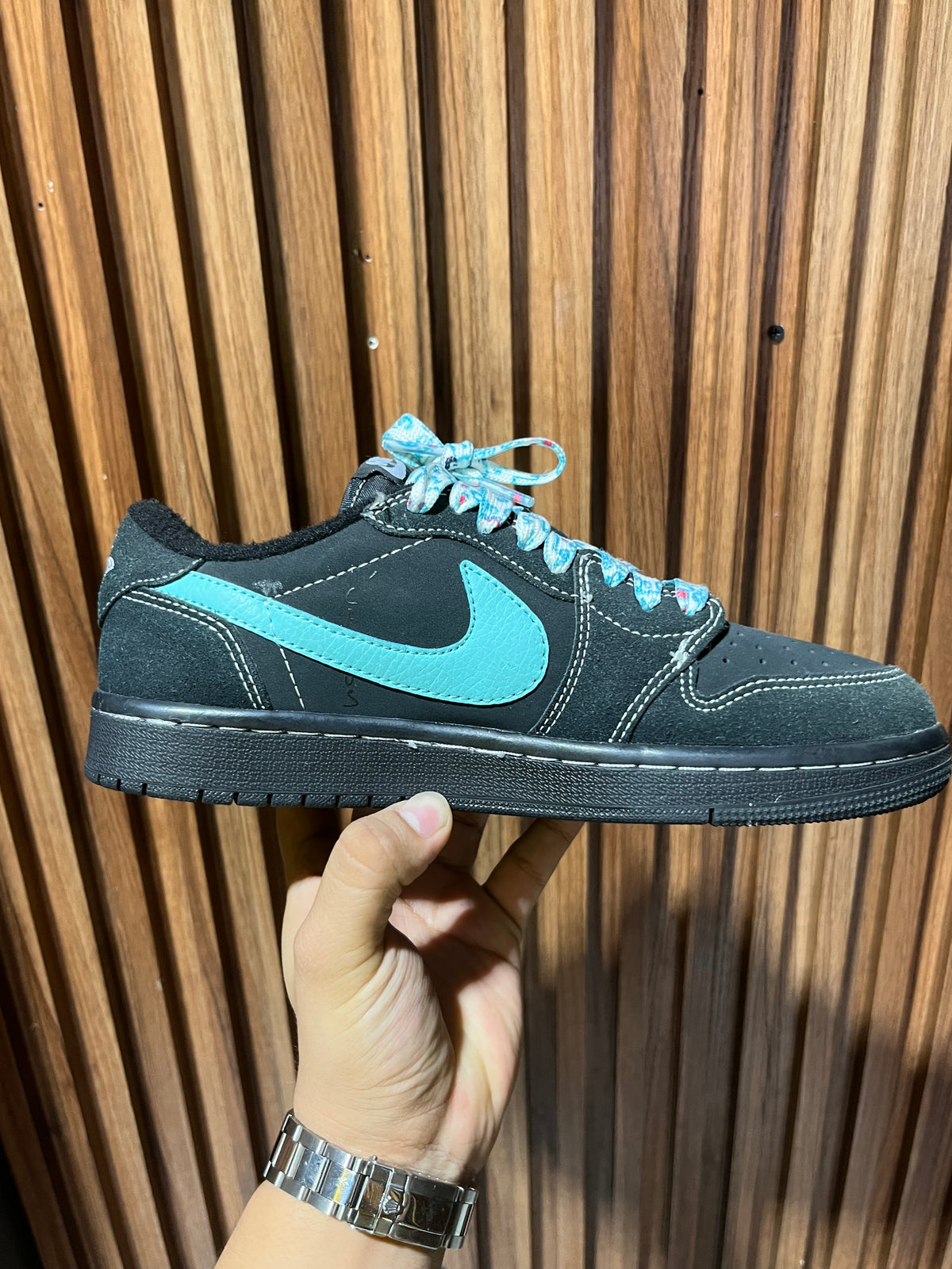 Tenis Air Jordan 1 Low x Travis Scott Tiffany
