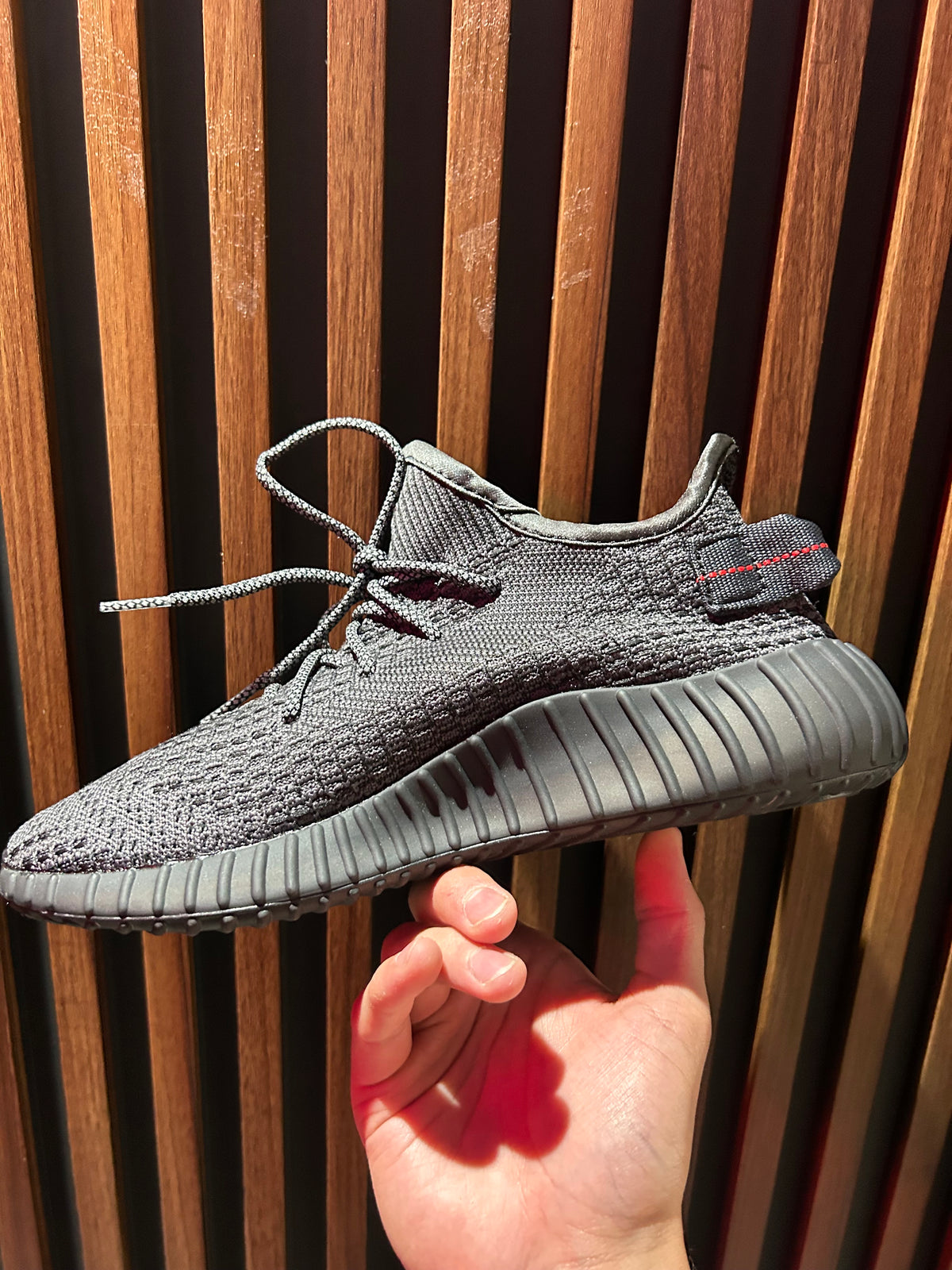 TENIS ADIDAS YEEZY BOOST 350 V2