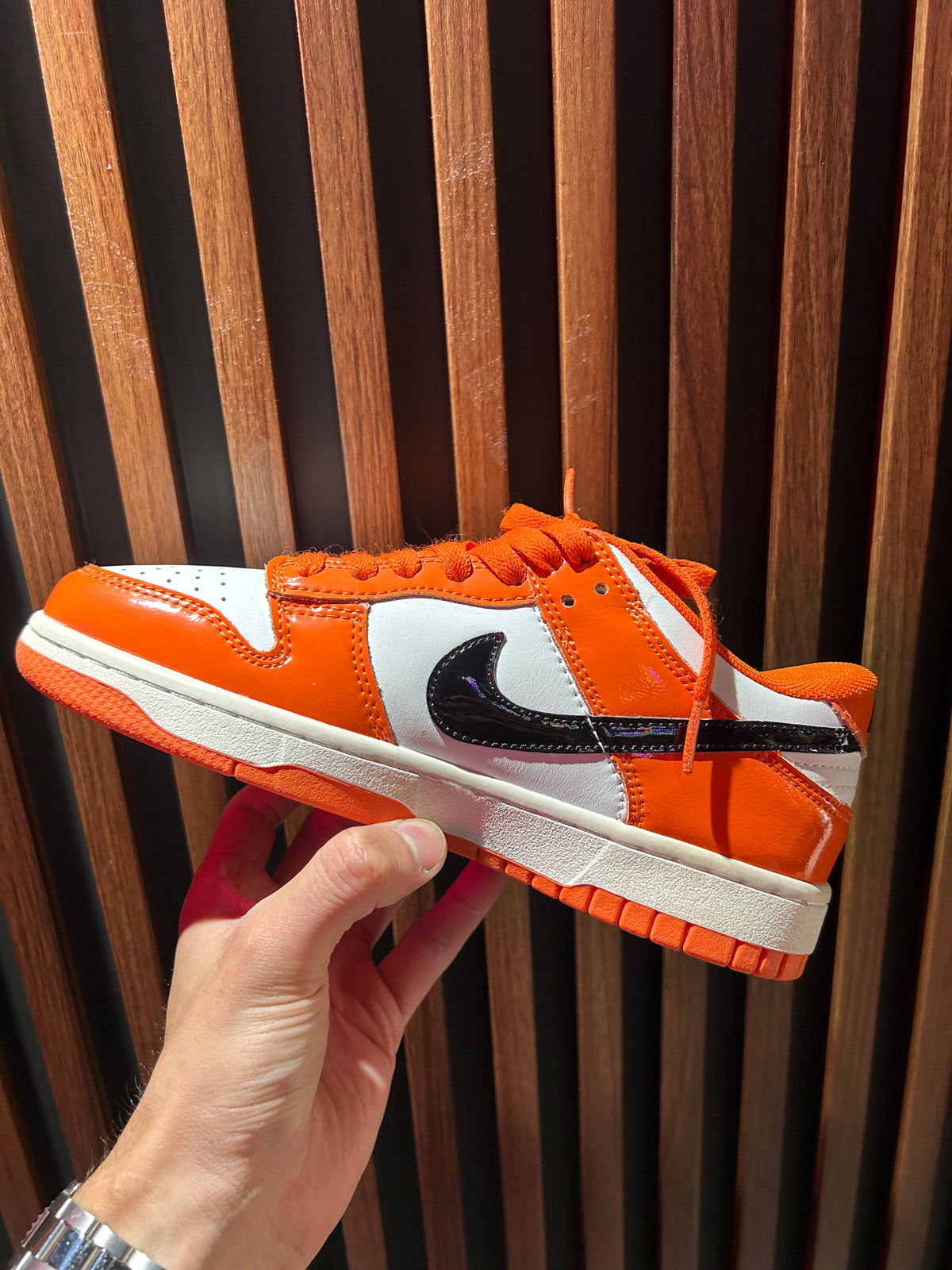TENIS NIKE DUNK LOW PATENT HALLOWEEN