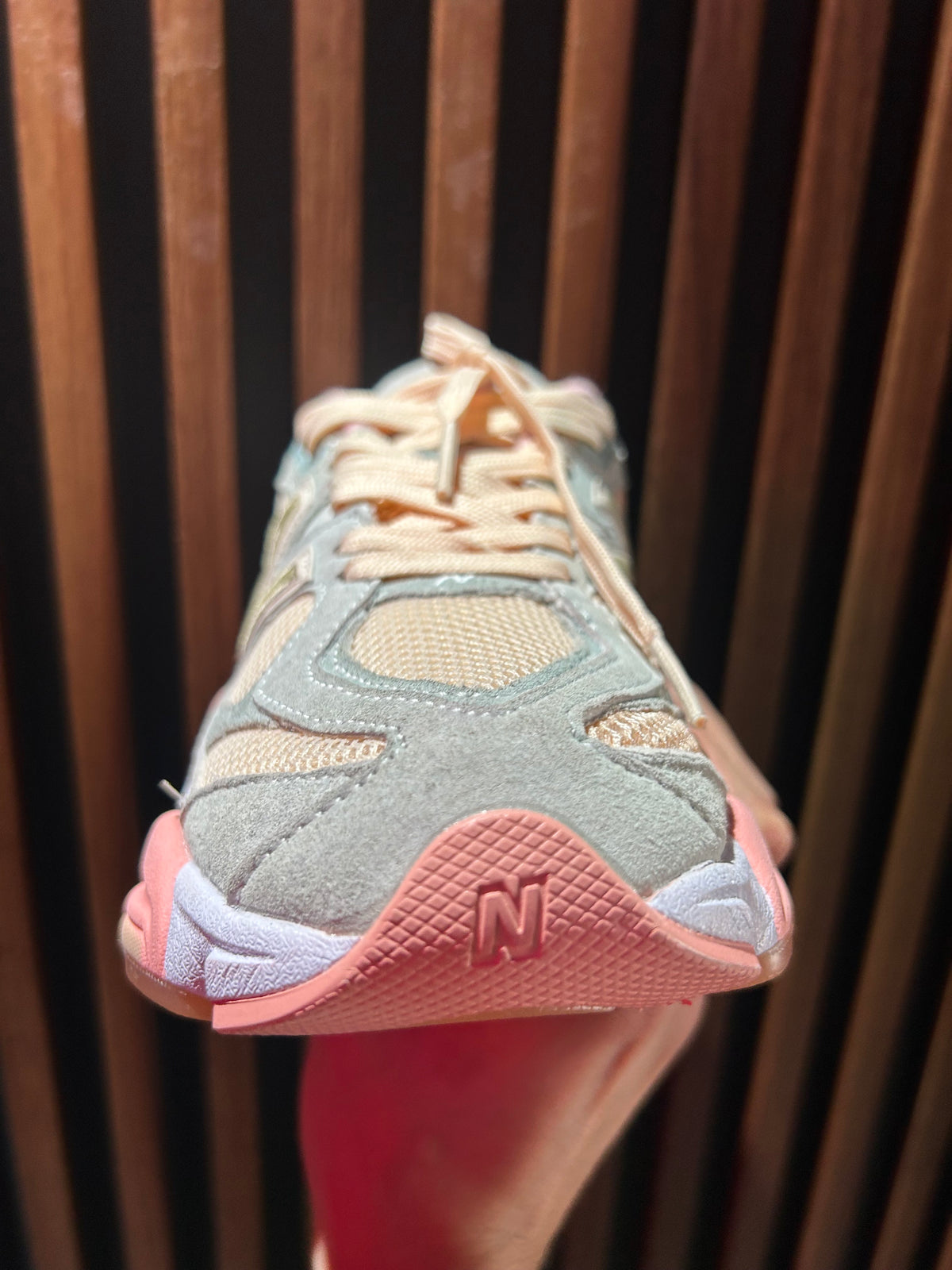 TENIS NEW BALANCE X JOE FRESHGOODS INSIDE VOICES BABY SHOWER BLUE