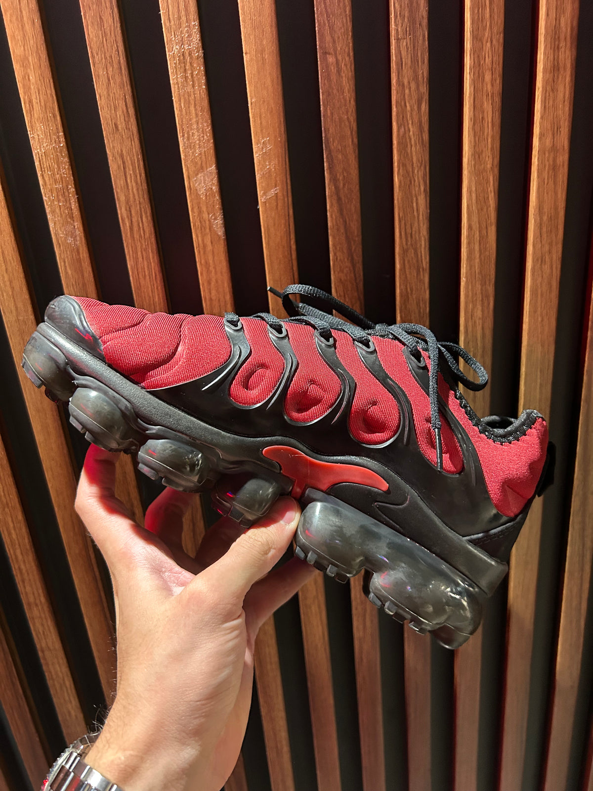 TENIS NIKE AIR VAPORMAX PLUS
