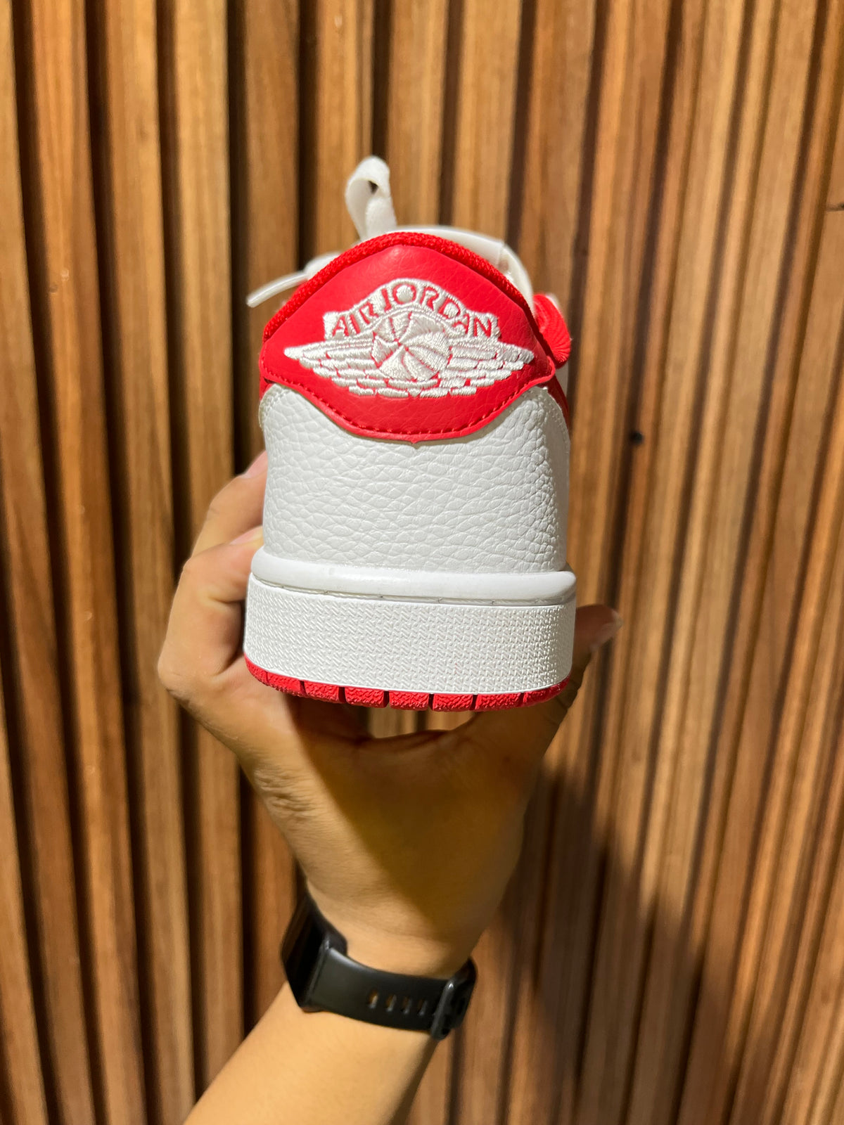 Tenis Nike Air Jordan 1 Low OG University Red