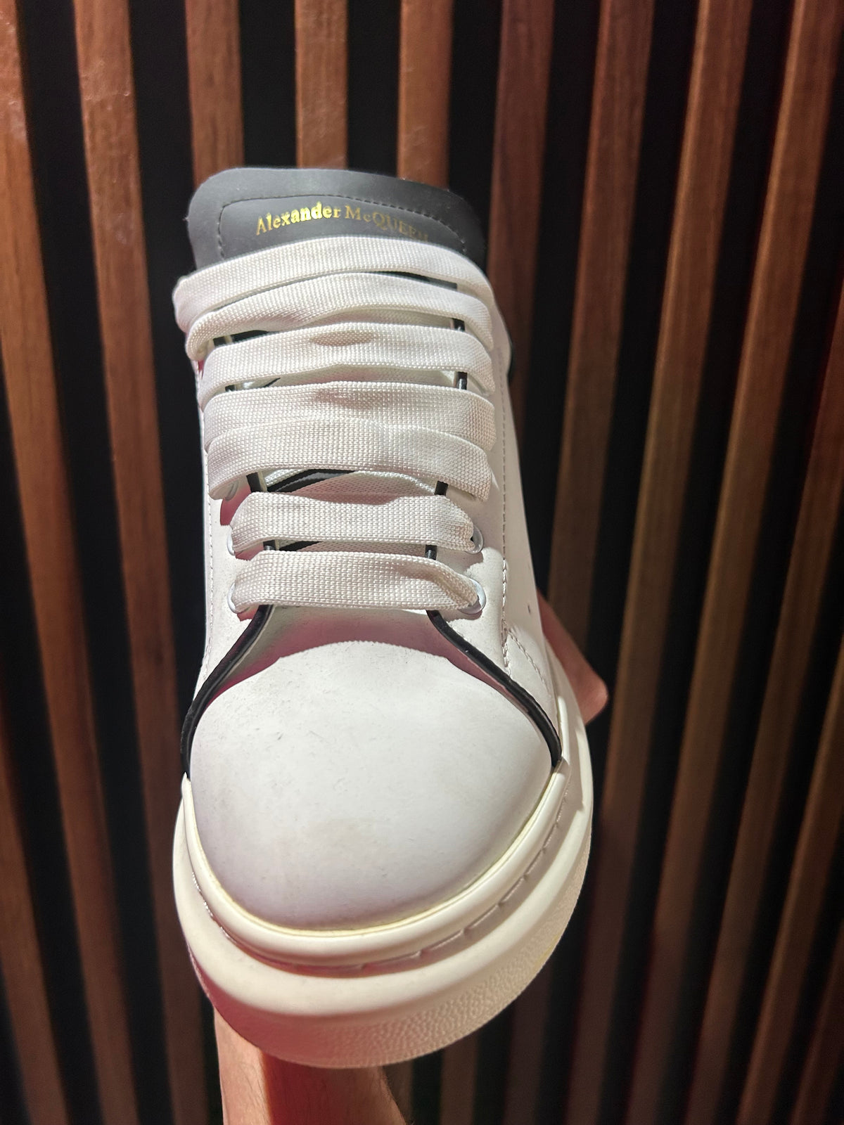 TENIS ALEXANDER MCQUEEN OVERSIZED