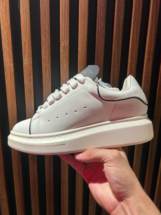 TENIS ALEXANDER MCQUEEN OVERSIZED