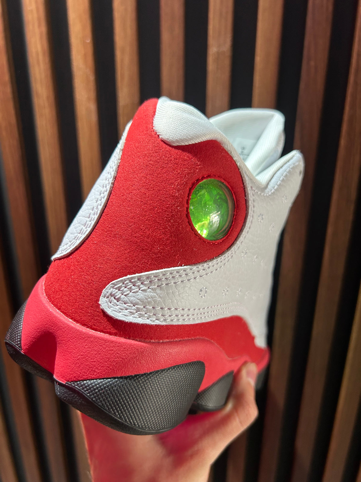 TENIS AIR JORDAN 13 RETRO CHICAGO CHERRY