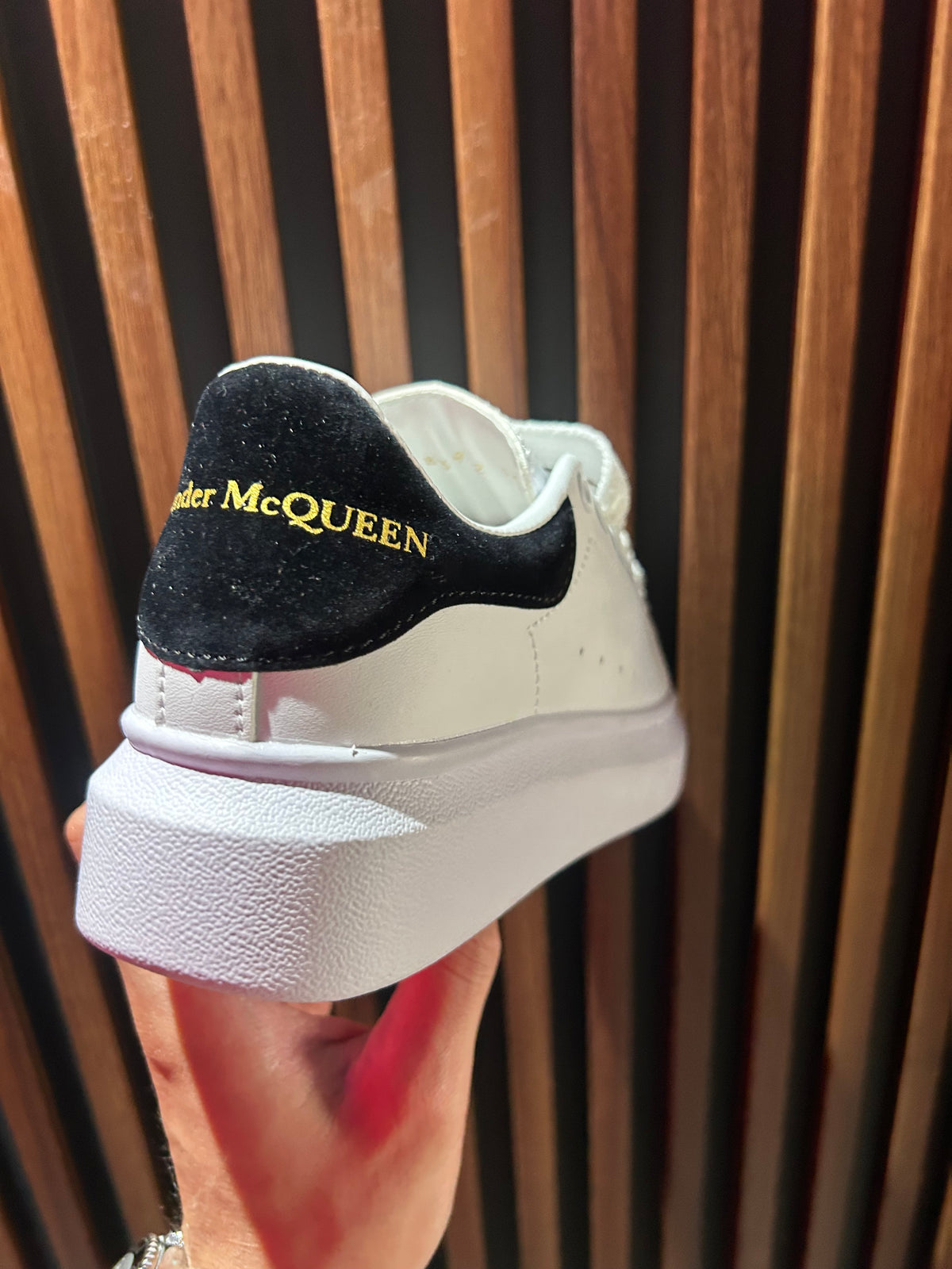 TENIS ALEXANDER MCQUEEN OVERSIZED