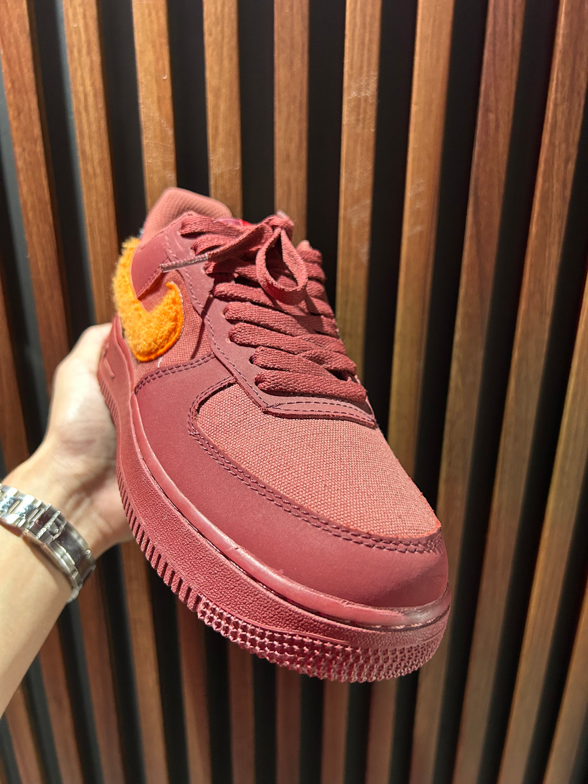 TENIS NIKE AIR FORCE 1 LOW LA FAMILIA