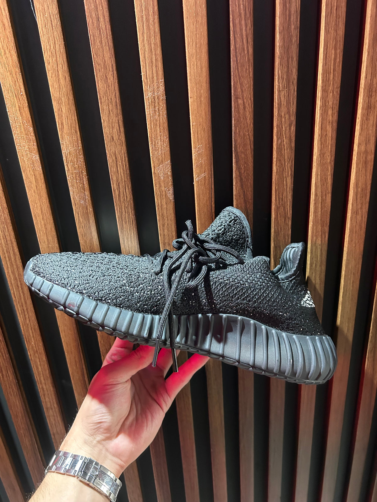 TENIS ADIDAS YEEZY BOOST 350 V2 CORE BLACK WHITE